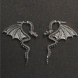 Vintage inspired Dragon Earrings, Antique Silver tone, engraved details